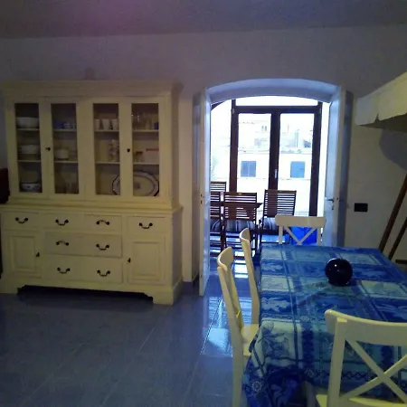 La Piazzetta شقة